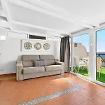 Сasa de vacaciones Brisa Serena - Oceanfront & Jacuzzi *