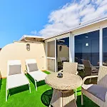 Brisa Serena - Oceanfront & Jacuzzi Los Cristianos (Tenerife)