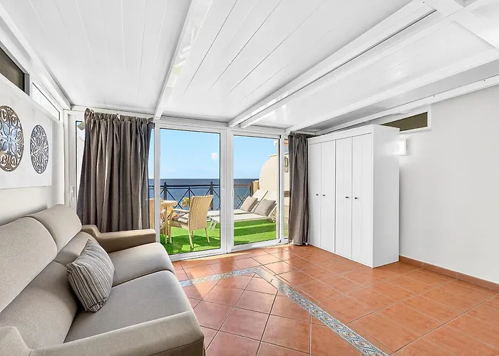 Brisa Serena - Oceanfront & Jacuzzi