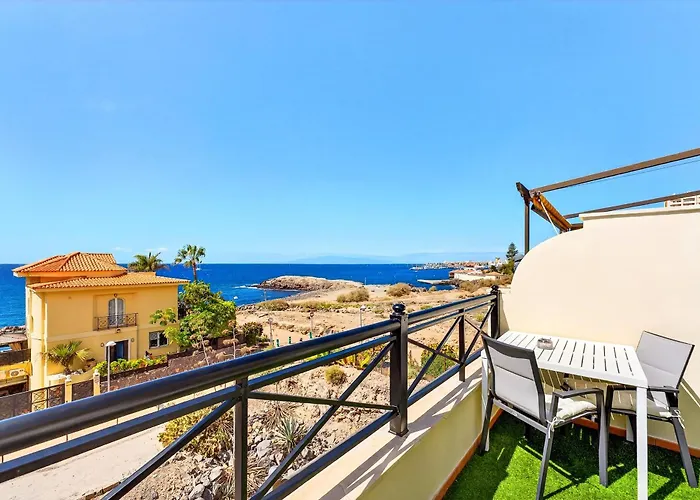 Brisa Serena - Oceanfront & Jacuzzi *