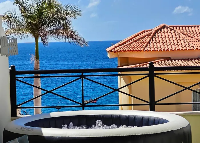 Brisa Serena - Oceanfront & Jacuzzi Los Cristianos (Tenerife)