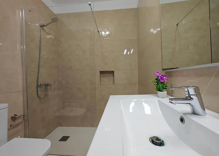 Holiday home Brisa Serena - Oceanfront & Jacuzzi