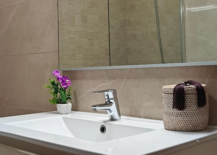 Holiday home Brisa Serena - Oceanfront & Jacuzzi Los Cristianos (Tenerife)