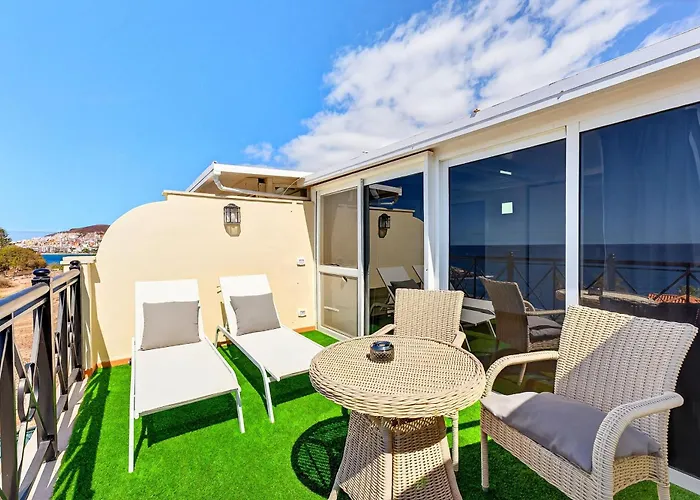 Brisa Serena - Oceanfront & Jacuzzi Los Cristianos (Tenerife)