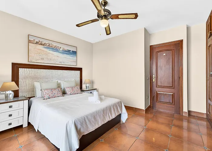 Brisa Serena - Oceanfront & Jacuzzi